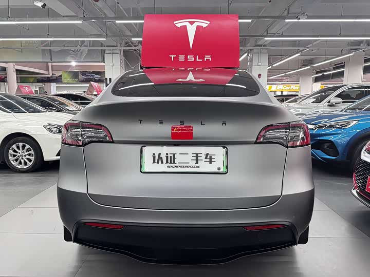 Фото 8 - Tesla Model Y