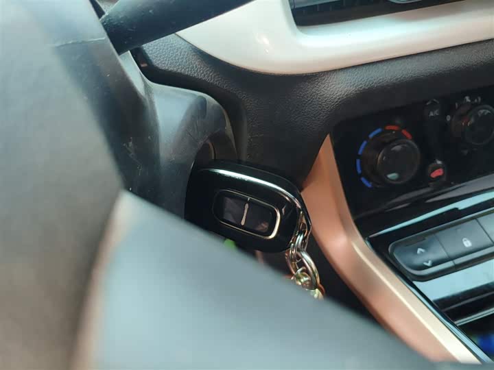 Фото 9 - Dongfeng Nammi Nano EX1 Pro