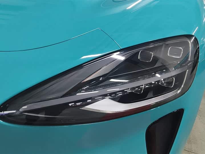 Фото 5 - Xiaomi SU7