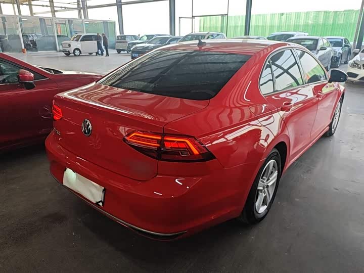 Фото 7 - Volkswagen Lamando L