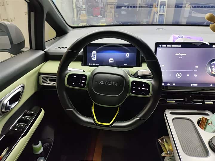 Фото 3 - GAC Aion Y