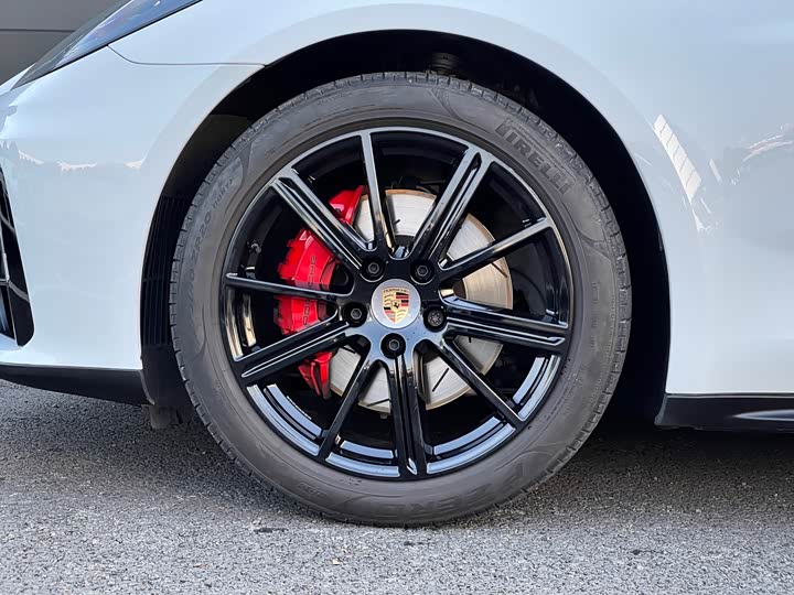 Фото 6 - Porsche Panamera