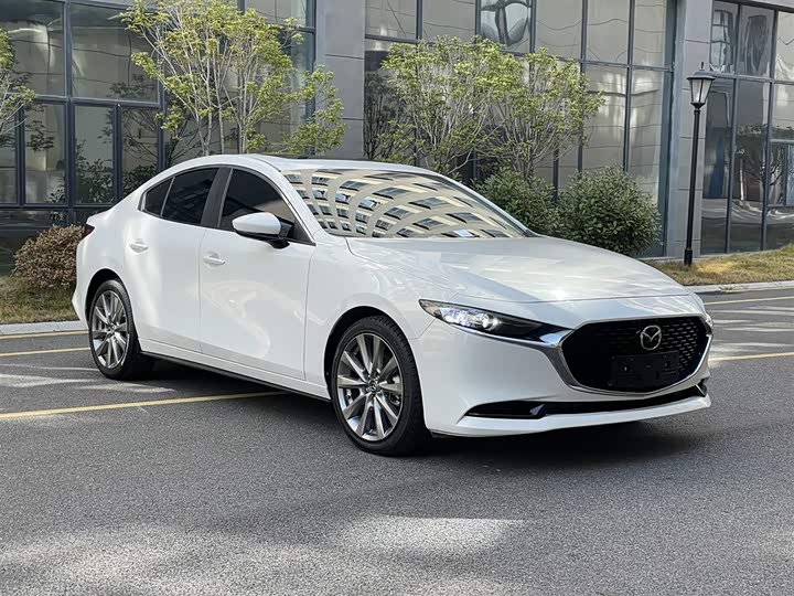 Фото 3 - Mazda 3 (Axela)