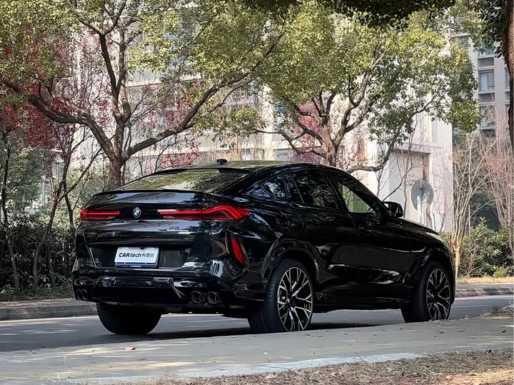 Фото 5 - BMW X6 M