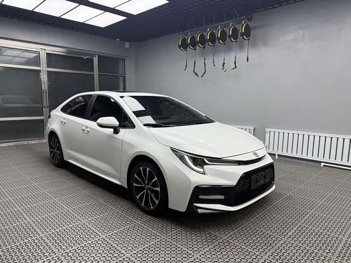 Фото 3 - Toyota Levin