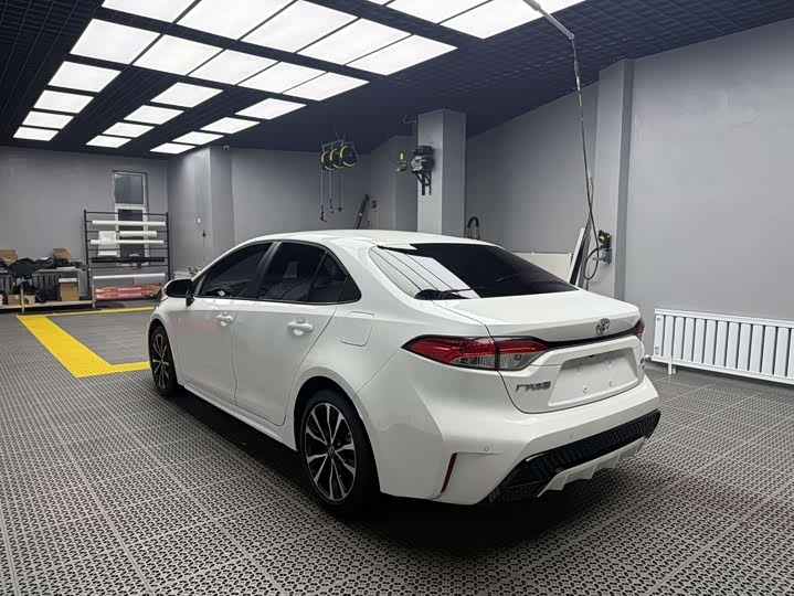 Фото 4 - Toyota Levin