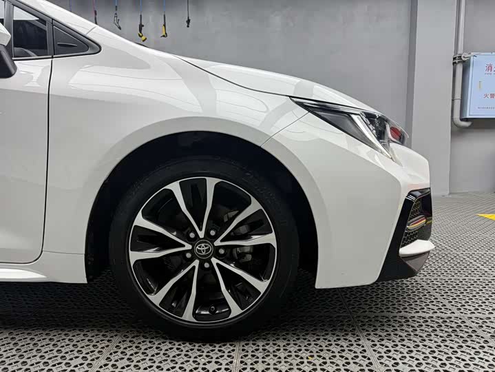 Фото 9 - Toyota Levin