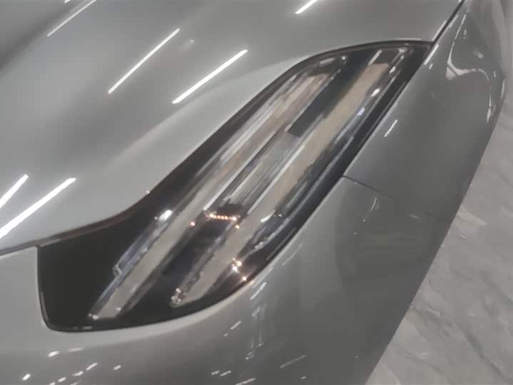 Фото 5 - Zeekr 001