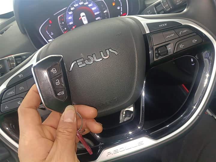 Фото 9 - Dongfeng Aeolus Yixuan GS