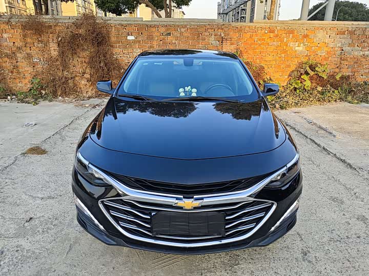 Фото 2 - Chevrolet Malibu XL