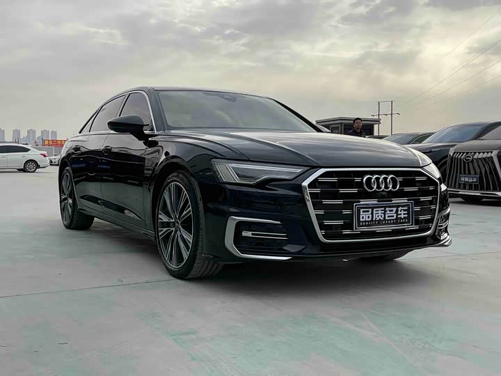Фото 3 - Audi A6L