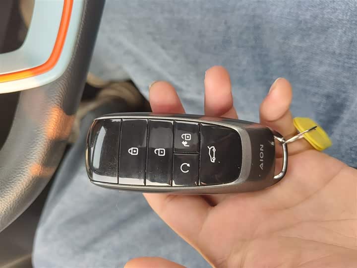 Фото 9 - GAC Aion Y