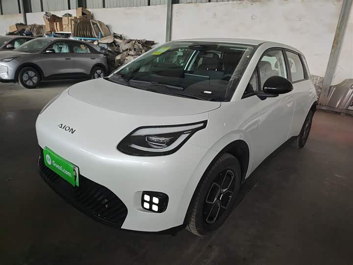 Фото 2 - GAC Aion UT