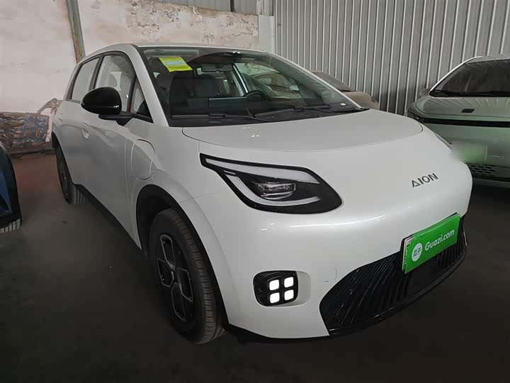 Фото 4 - GAC Aion UT