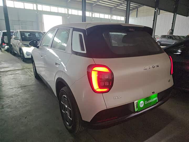 Фото 5 - GAC Aion UT