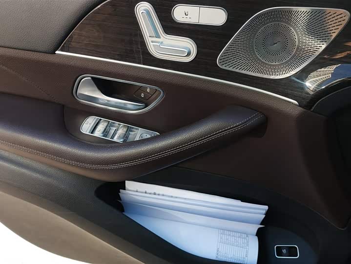 Фото 7 - Mercedes-Benz GLE-Class