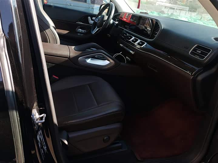 Фото 8 - Mercedes-Benz GLE-Class