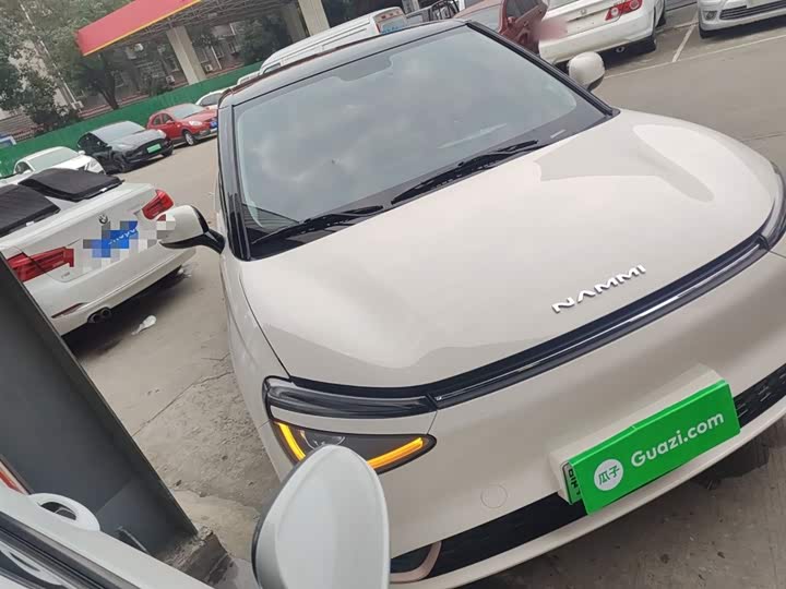 Фото 4 - Dongfeng Nammi 01