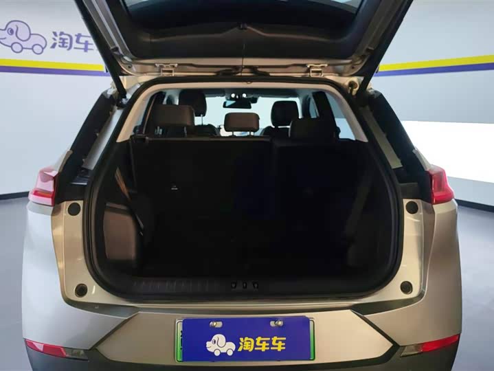 Фото 4 - GAC Aion V