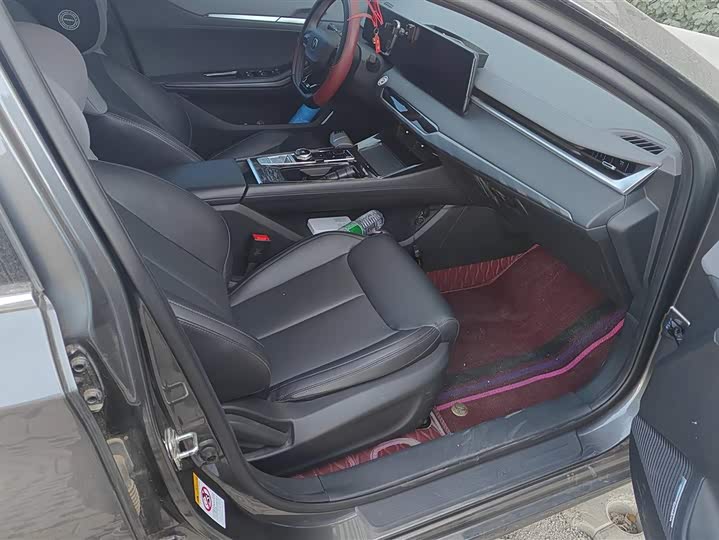 Фото 8 - Changan Raeton Plus