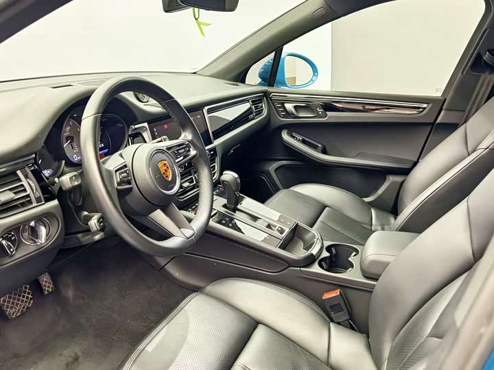 Фото 8 - Porsche Macan