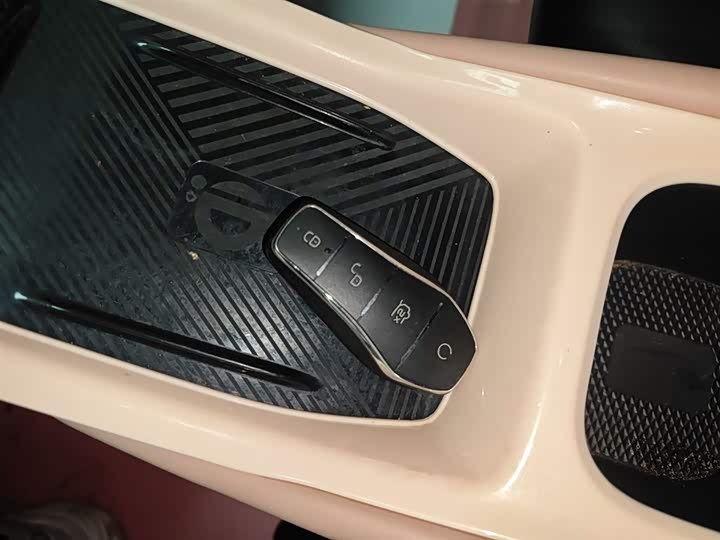 Фото 9 - BYD Seagull