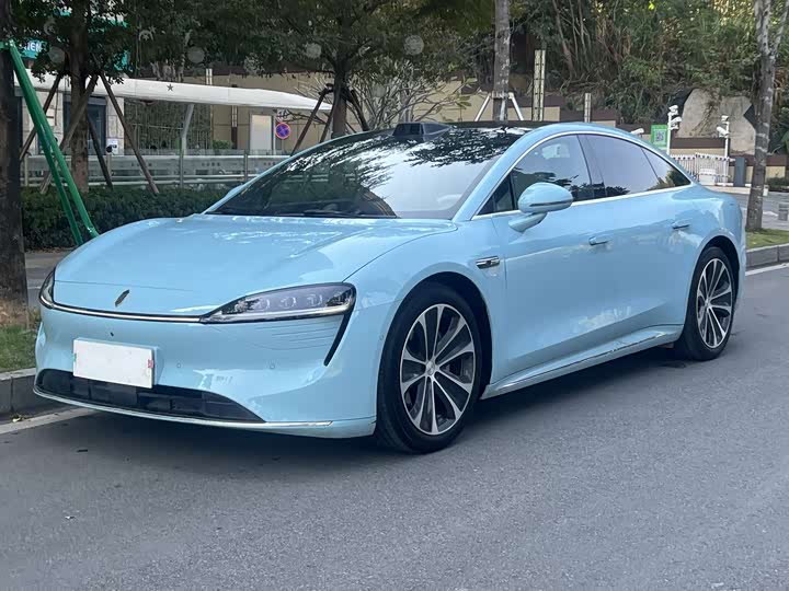 Фото 1 - Luxeed S7