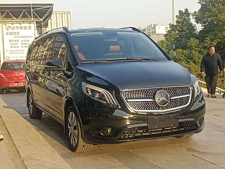 Фото 3 - Mercedes-Benz Vito