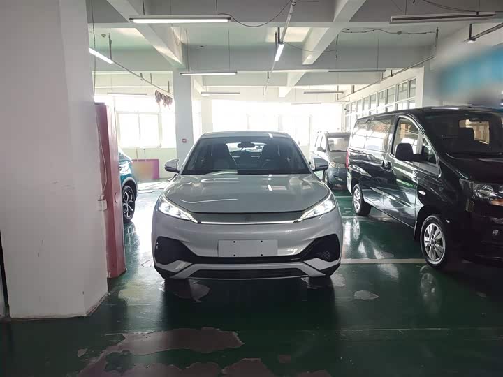 Фото 3 - BYD Yuan Plus