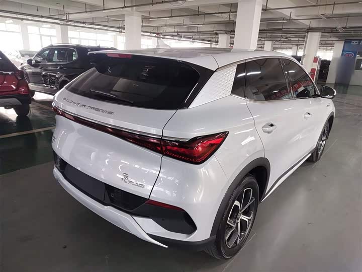 Фото 7 - BYD Yuan Plus