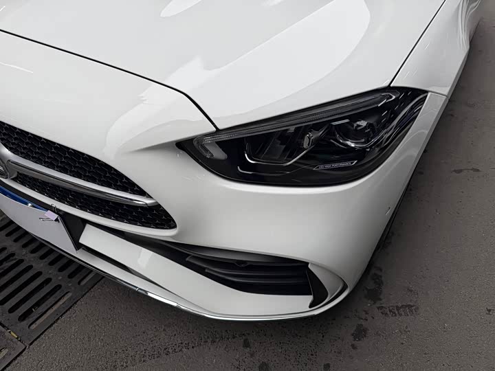 Фото 4 - Mercedes-Benz C-Class