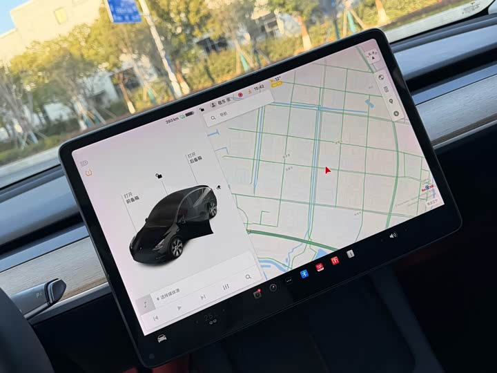 Фото 4 - Tesla Model Y