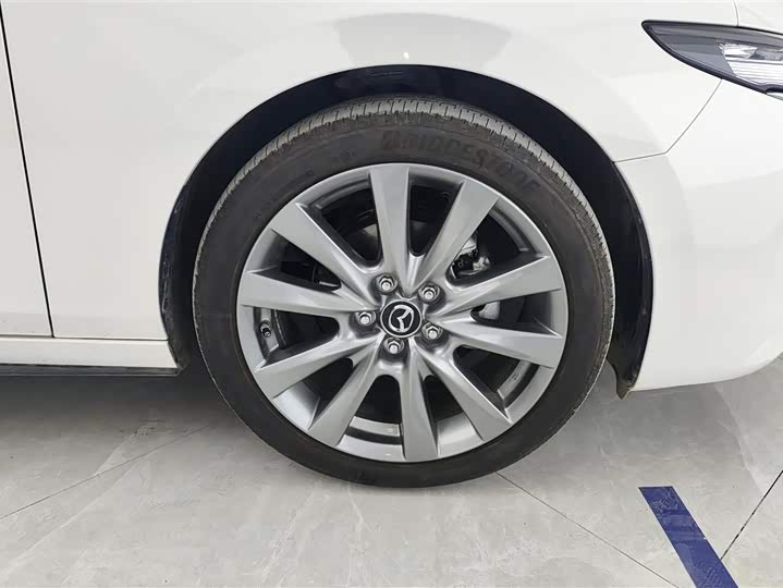 Фото 6 - Mazda 3 (Axela)