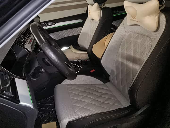 Фото 8 - Volkswagen Magotan