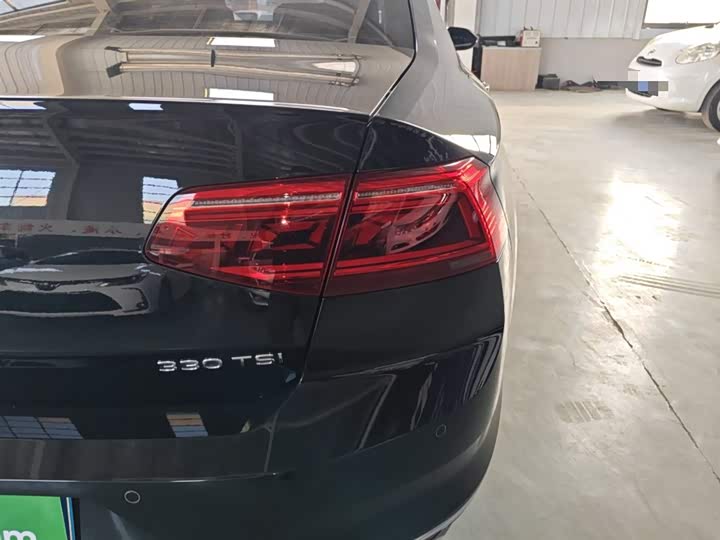 Фото 8 - Volkswagen Magotan