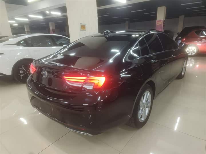 Фото 7 - Buick Regal