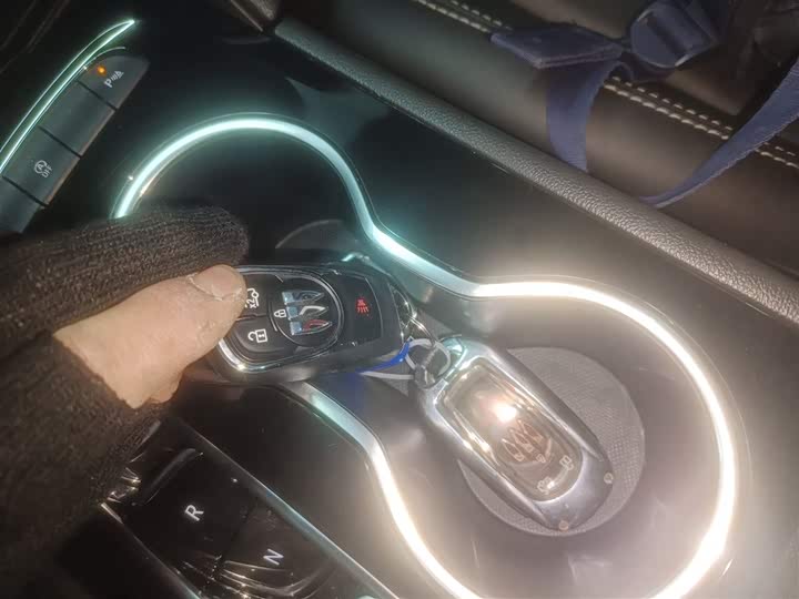 Фото 9 - Buick Regal