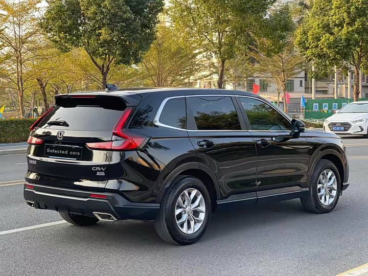 Фото 4 - Honda CR-V