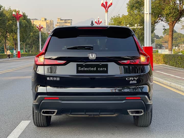 Фото 5 - Honda CR-V