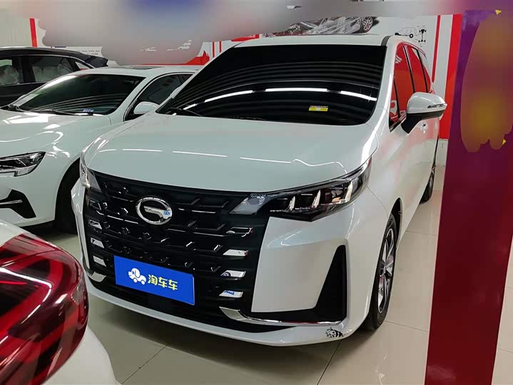 Фото 2 - GAC Trumpchi M6