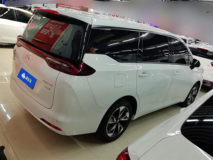 Фото 3 - GAC Trumpchi M6