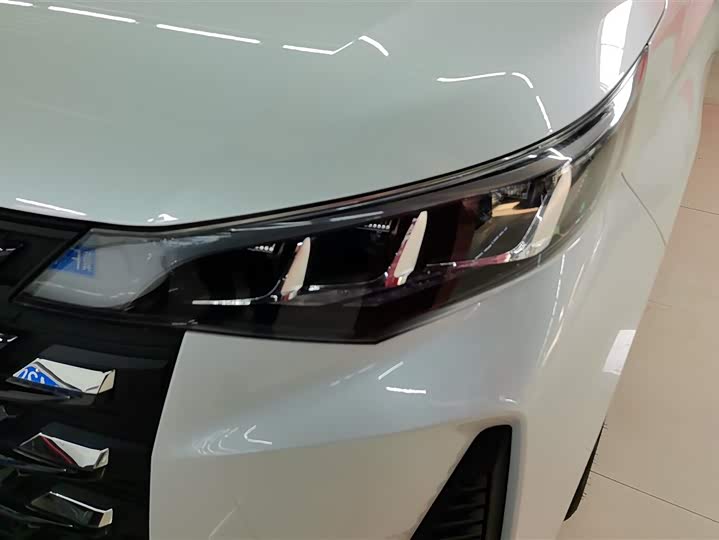 Фото 5 - GAC Trumpchi M6