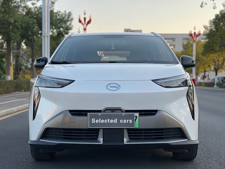 Фото 2 - GAC Aion Y