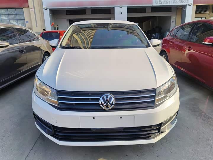 Фото 3 - Volkswagen Santana