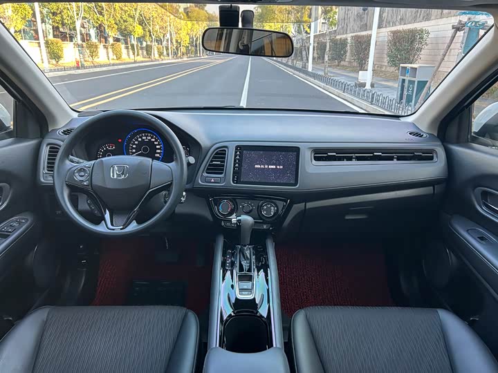 Фото 5 - Honda Vezel