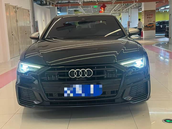 Фото 3 - Audi A6L