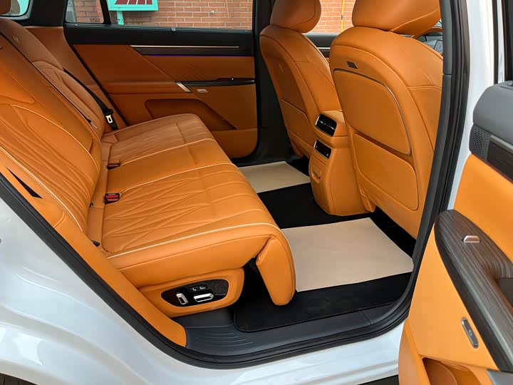 Фото 6 - Dongfeng Yipai eπ 008