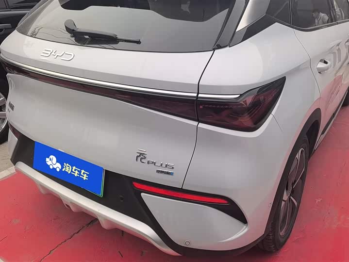 Фото 3 - BYD Yuan Plus