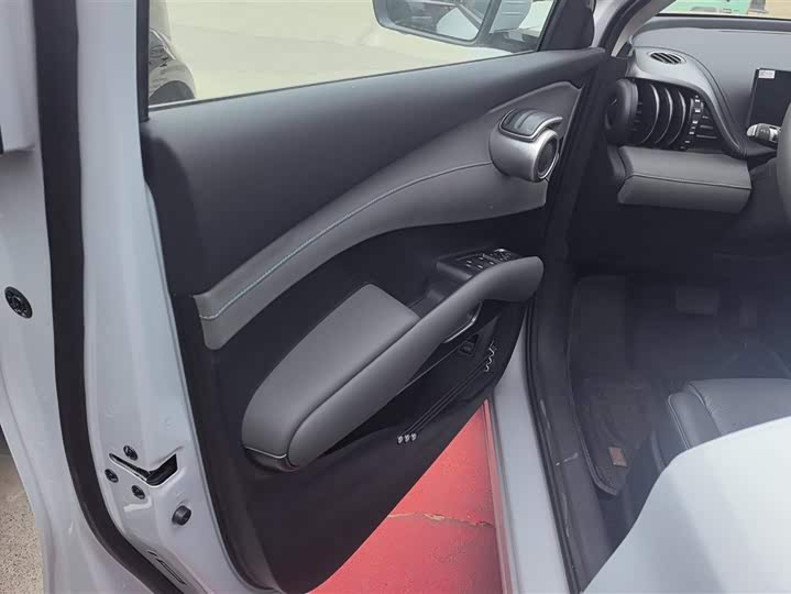 Фото 7 - BYD Yuan Plus