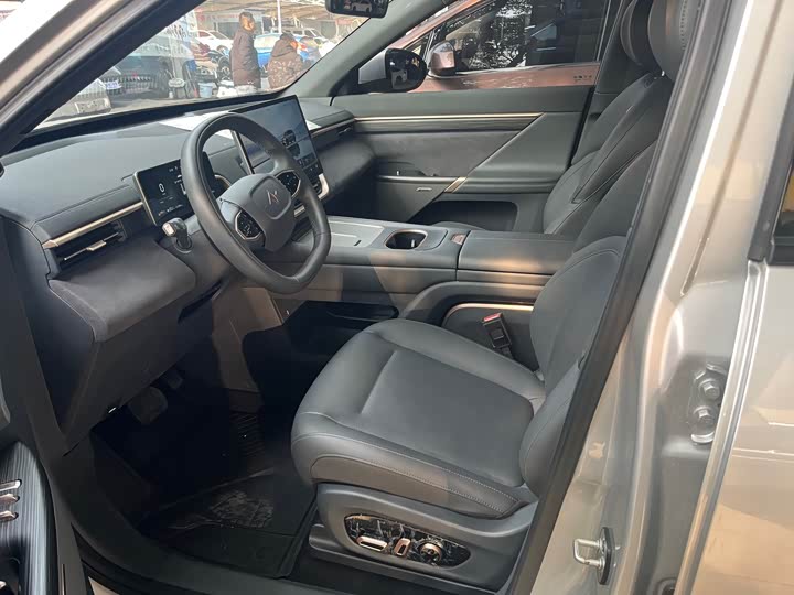 Фото 4 - Dongfeng Yipai eπ 008